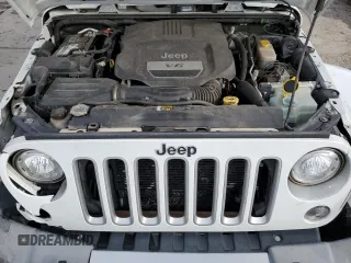 2018 Jeep Wrangler JK Unlimited Sahara with VIN 1C4HJWEG0JL923653, listed as a Copart auction lot 82151514 with 108,737 mi miles and Non Repairable. Bid and sale history available at carsss.com. Image 12.