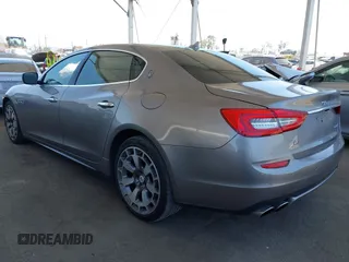 2015 Maserati Quattroporte S Q4 z VIN ZAM56RRAXF1131519, wystawiony jako IAAI lot #42313852 z przebiegiem 67 693 mil mil oraz . Historia ofert i sprzedaży dostępna na DreamBid. Obrazek 3.