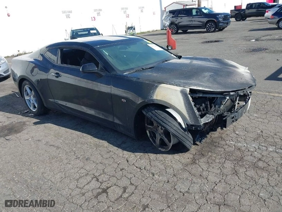 2017 Chevrolet Camaro 1LT with VIN 1G1FB1RX3H0157066, listed as a IAAI auction lot 41679488 with 1 mi miles. Bid and sale history available at carsss.com. Image 1.