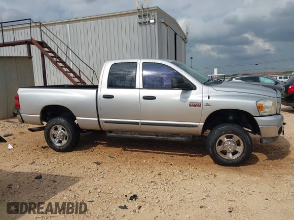2007 Dodge Ram 2500 SLT with VIN 3D7KS28C67G740421, listed as a IAAI auction lot 42108076 with 402,925 mi miles. Bid and sale history available at carsss.com. Image 12.