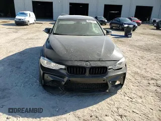 2014 BMW 3 Series 320i xDrive z VIN WBA3C3C54EP662334, wystawiony jako Copart lot #48041315 z przebiegiem 204 045 mil mil oraz Szkoda całkowita • Salvage title. Historia ofert i sprzedaży dostępna na DreamBid. Obrazek 14.