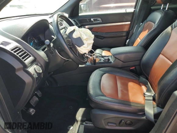 2019 Ford Explorer XLT с VIN 1FM5K8DH0KGA51826, выставлен на аукционе Copart как лот 52553815 с пробегом 98 279 миль миль и Списание • Salvage title. История ставок и продаж доступна на DreamBid. Изображение 7.