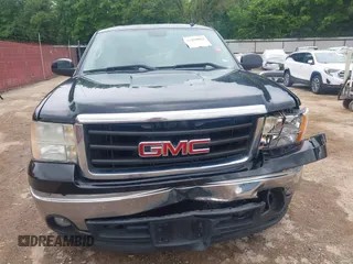 2008 GMC Sierra 1500 SLE1 z VIN 2GTEC13J981336446, wystawiony jako IAAI lot #42260022 z przebiegiem 179 852 mil mil oraz . Historia ofert i sprzedaży dostępna na DreamBid. Obrazek 12.