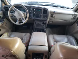 2003 GMC Yukon Denali with VIN 1GKEK63U23J340495, listed as a Copart auction lot 46332495 with 217,873 mi miles and Salvage Title. Bid and sale history available at carsss.com. Image 8.