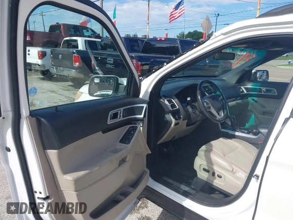 2014 Ford Explorer Limited with VIN 1FM5K7F87EGB07157, listed as a IAAI auction lot 42241816 with 152,054 mi miles and . Bid and sale history available at carsss.com. Image 19.
