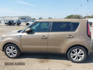 2015 Kia Soul + with VIN KNDJP3A53F7232765, listed as a IAAI auction lot 41670533 with 54,637 mi miles. Bid and sale history available at carsss.com. Image 14.