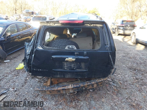 2007 Chevrolet Suburban LT with VIN 3GNGK26K37G143230, listed as a IAAI auction lot 41742956 with Not Provided miles and . Bid and sale history available at DreamBid. Image 17.