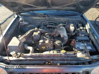 2001 Toyota Tacoma z VIN 5TEPM62N31Z806270, wystawiony jako Copart lot #80530444 z przebiegiem 21 649 mil mil oraz Czysty tytuł • Clean title. Historia ofert i sprzedaży dostępna na DreamBid. Obrazek 11.