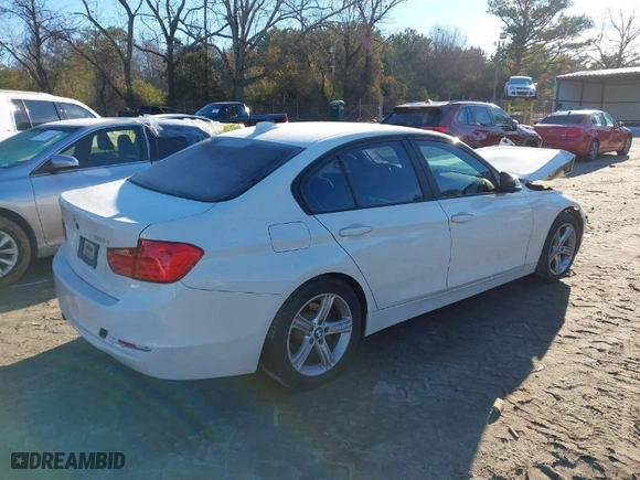 2014 BMW 3 Series 328i with VIN WBA3A5C56EP601147, listed as a IAAI auction lot 41308824 with NaN miles. Bid and sale history available at carsss.com. Image 4.