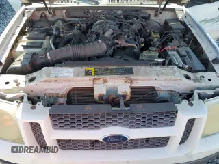 2004 Ford Explorer Sport Trac XLS с VIN 1FMZU67K54UB35457, выставлен на аукционе Copart как лот 57823985 с пробегом 235 234 миль миль и Списание • Salvage title. История ставок и продаж доступна на DreamBid. Изображение 11.