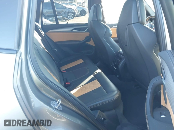 2020 BMW X3 M Competition with VIN 5YMTS0C03LLA57759, listed as a IAAI auction lot 41126676 with 31,969 mi miles and . Bid and sale history available at DreamBid. Image 8.
