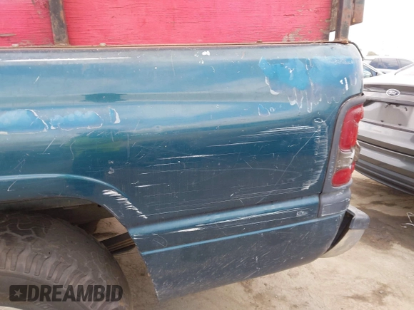 1999 Dodge 1500 with VIN 1B7HC13Y6XJ539082, listed as a IAAI auction lot 42094946 with 300,691 mi miles and . Bid and sale history available at DreamBid. Image 14.