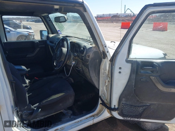 2016 Jeep Wrangler Unlimited Sport RHD with VIN 1C4BJWKG8GL307220, listed as a IAAI auction lot 41646544 with 201,199 mi miles and . Bid and sale history available at DreamBid. Image 5.
