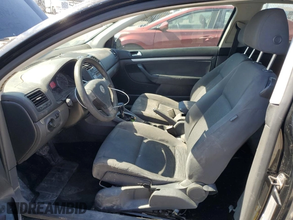 2008 Volkswagen Rabbit S z VIN WVWBA71K48W154346, wystawiony jako Copart lot #61905924 z przebiegiem 180 561 mil mil oraz Szkoda całkowita • Salvage title. Historia ofert i sprzedaży dostępna na DreamBid. Obrazek 7.