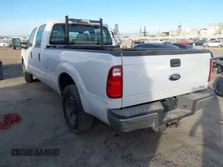 2015 Ford F-250 XL с VIN 1FT7W2A65FED67645, выставлен на аукционе IAAI как лот 41366127 с пробегом 112 056 миль миль и . История ставок и продаж доступна на DreamBid. Изображение 3.