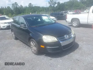 2005 Volkswagen Jetta 2.5L with VIN 3VWSF71KX5M622039, listed as a IAAI auction lot 42746428 with Not provided miles and . Bid and sale history available at DreamBid. Image 1.