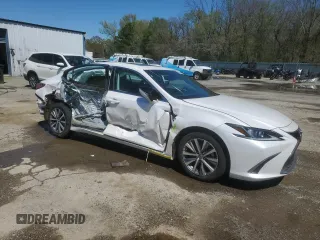 2021 Lexus ES with VIN 58ADZ1B19MU088990, listed as a Copart auction lot 49894955 with 62,016 mi miles and Salvage Title. Bid and sale history available at carsss.com. Image 4.