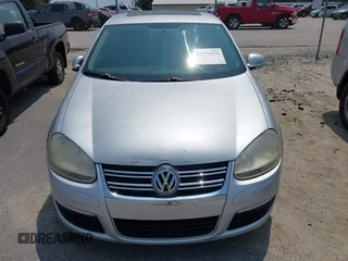 2007 Volkswagen Jetta 2.5 с VIN 3VWSF71K97M093153, выставлен на аукционе IAAI как лот 42392471 с пробегом 228 039 миль миль и . История ставок и продаж доступна на DreamBid. Изображение 6.