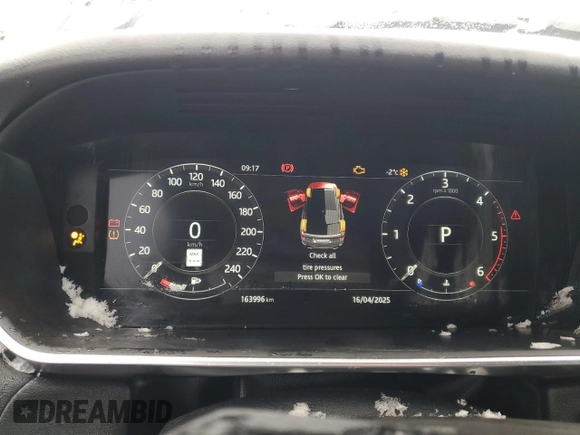 2018 Land Rover Range Rover Sport HSE с VIN SALWR2RK8JA187976, выставлен на аукционе Copart как лот 46680845 с пробегом 163 996 миль миль и Списание • Salvage title. История ставок и продаж доступна на DreamBid. Изображение 9.