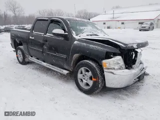 2012 Chevrolet Silverado 1500 LT with VIN 3GCPKSE77CG273494, listed as a IAAI auction lot 41572875 with 1 mi miles. Bid and sale history available at carsss.com. Image 1.
