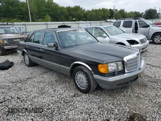 1987 Mercedes-Benz 420 with VIN WDBCA35D6HA331483, listed as a Copart auction lot 71795554 with 126,557 mi miles and Clean Title. Bid and sale history available at carsss.com. Image 4.