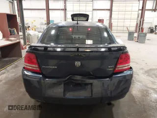 2008 Dodge Avenger SXT z VIN 1B3LC56R08N579174, wystawiony jako IAAI lot #41964299 z przebiegiem 124 540 mil mil oraz . Historia ofert i sprzedaży dostępna na DreamBid. Obrazek 16.