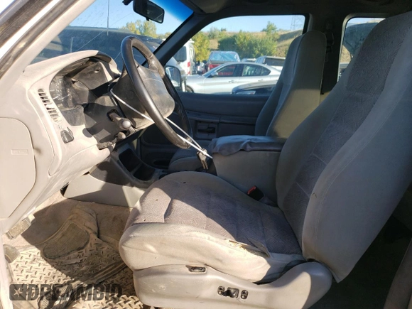 1998 Ford Explorer Sport z VIN 1FMYU24E7WUC67478, wystawiony jako Copart lot #74625604 z przebiegiem 239 888 mil mil oraz Szkoda całkowita • Salvage title. Historia ofert i sprzedaży dostępna na DreamBid. Obrazek 7.