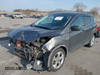 2015 Ford Escape SE with VIN 1FMCU0G73FUA77673, listed as a IAAI auction lot 41988290 with 176,734 mi miles. Bid and sale history available at carsss.com. Image 17.