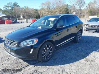 2016 Volvo XC60 T6 Drive-E with VIN YV449MDK0G2825672, listed as a IAAI auction lot 41351214 with 140,633 mi miles. Bid and sale history available at carsss.com. Image 17.