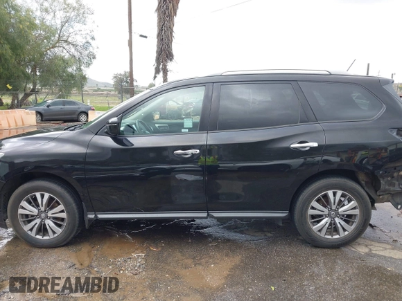 2018 Nissan Pathfinder S with VIN 5N1DR2MN1JC640710, listed as a IAAI auction lot 41589166 with 93,554 mi miles and . Bid and sale history available at DreamBid. Image 15.