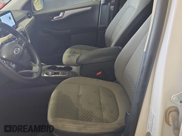 2020 Ford Escape SE with VIN 1FMCU9G68LUB25725, listed as a IAAI auction lot 42773960 with 91,597 mi miles and . Bid and sale history available at DreamBid. Image 31.