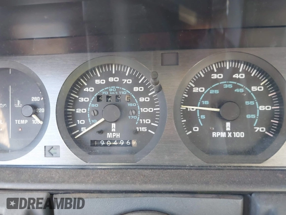1990 Oldsmobile Cutlass Ciera with VIN 2G3AM54N7L2303078, listed as a IAAI auction lot 41882943 with 190,496 mi miles and . Bid and sale history available at DreamBid. Image 7.