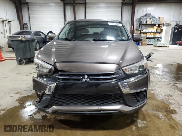 2018 Mitsubishi Outlander ES z VIN JA4AR3AU0JU018239, wystawiony jako Copart lot #50518885 z przebiegiem 128 351 mil mil oraz Szkoda całkowita • Salvage title. Historia ofert i sprzedaży dostępna na DreamBid. Obrazek 5.