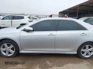 2012 Toyota Camry L with VIN 4T1BF1FKXCU060723, listed as a IAAI auction lot 41699365 with 211,767 mi miles. Bid and sale history available at carsss.com. Image 14.