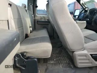2008 Ford F-250 XL with VIN 1FTSX21568ED72693, listed as a Copart auction lot 63564855 with 268,393 mi miles and Salvage title. Bid and sale history available at DreamBid. Image 10.