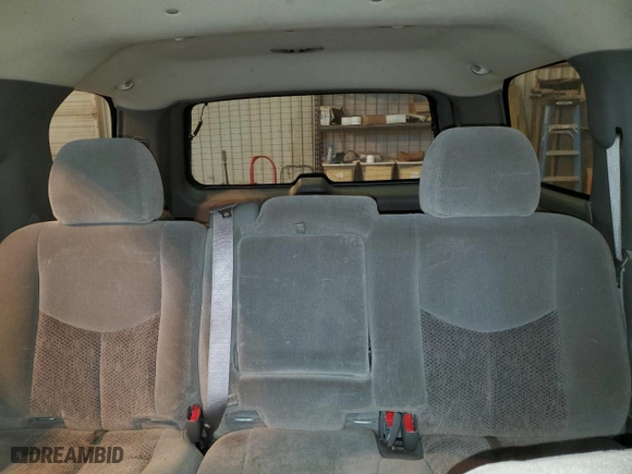 2003 Chevrolet Tahoe LT with VIN 1GNEC13ZX3R237955, listed as a Copart auction lot 43952685 with 189,117 mi miles and Salvage Title. Bid and sale history available at carsss.com. Image 10.