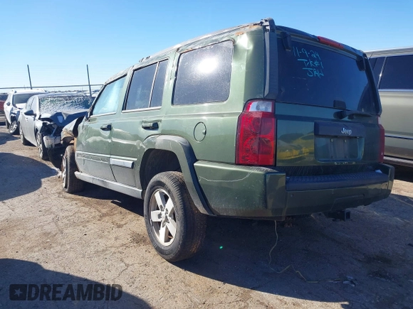 2008 Jeep Commander Sport with VIN 1J8HH48K88C230817, listed as a IAAI auction lot 41263817 with 131,178 mi miles and . Bid and sale history available at DreamBid. Image 3.