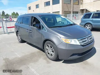 2013 Honda Odyssey EX with VIN 5FNRL5H48DB061283, listed as a IAAI auction lot 41987907 with 119,312 mi miles. Bid and sale history available at carsss.com. Image 6.