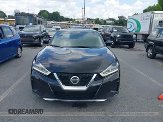2020 Nissan Maxima SV with VIN 1N4AA6CV5LC364726, listed as a IAAI auction lot 42747680 with 151,806 mi miles and . Bid and sale history available at DreamBid. Image 12.