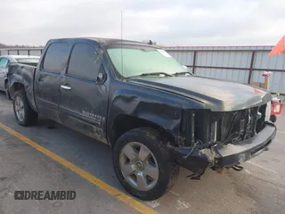 2009 Chevrolet Silverado 1500 LTZ with VIN 3GCEK33329G138137, listed as a IAAI auction lot 41145088 with 207,522 mi miles and . Bid and sale history available at DreamBid. Image 1.