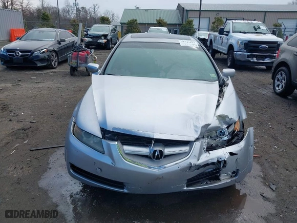 2005 Acura TL with VIN 19UUA66285A012362, listed as a IAAI auction lot 41745637 with 145,197 mi miles. Bid and sale history available at carsss.com. Image 12.