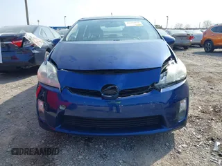 2010 Toyota Prius II with VIN JTDKN3DU0A5228383, listed as a IAAI auction lot 41759951 with 166,732 mi miles. Bid and sale history available at carsss.com. Image 12.