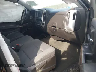 2017 GMC Sierra 1500 SLE z VIN 1GTV2MEC1HZ140821, wystawiony jako IAAI lot #41838298 z przebiegiem 98 229 mil mil oraz . Historia ofert i sprzedaży dostępna na DreamBid. Obrazek 5.