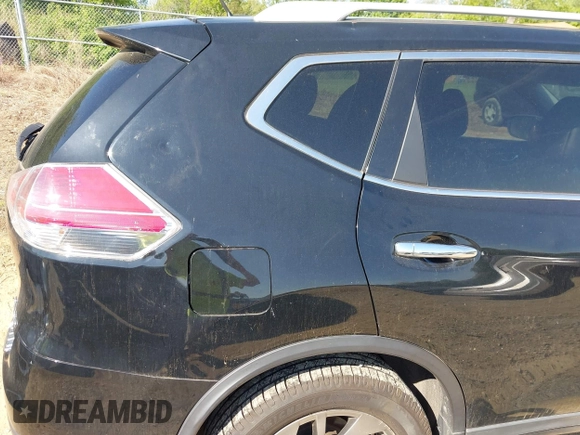 2015 Nissan Rogue SL with VIN 5N1AT2MV0FC879838, listed as a IAAI auction lot 42144778 with 200,965 mi miles. Bid and sale history available at carsss.com. Image 20.