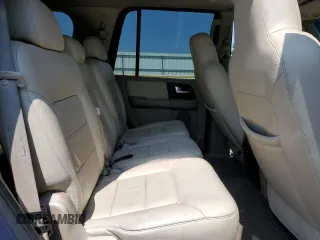 2003 Ford Expedition Special Service с VIN 1FMFU16L23LB07393, выставлен на аукционе Copart как лот 62140765 с пробегом 132 776 миль миль и Списание • Salvage title. История ставок и продаж доступна на DreamBid. Изображение 11.