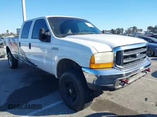 2000 Ford F-350 XL with VIN 1FTSW30S2YEA50567, listed as a IAAI auction lot 41666188 with 183,531 mi miles and . Bid and sale history available at DreamBid. Image 1.