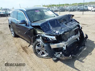 2019 Mercedes-Benz GLC 300 z VIN WDC0G4KB5KF626915, wystawiony jako IAAI lot #42100847 z przebiegiem 36 115 mil mil oraz . Historia ofert i sprzedaży dostępna na DreamBid. Obrazek 1.