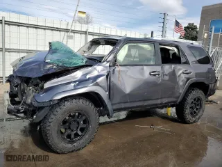 2017 Toyota 4Runner SR5 with VIN JTEBU5JR6H5446493, listed as a Copart auction lot 52228795 with 159,450 mi miles and Salvage Title. Bid and sale history available at carsss.com. Image 1.
