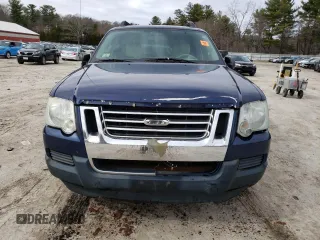2007 Ford Explorer Sport Trac XLT z VIN 1FMEU518X7UB19958, wystawiony jako Copart lot #49310125 z przebiegiem Nie podano mil oraz Czysty tytuł • Clean title. Historia ofert i sprzedaży dostępna na DreamBid. Obrazek 5.
