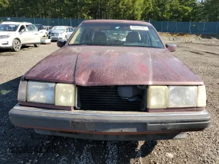 1992 Volvo 960 z VIN YV1KW9501N0009148, wystawiony jako Copart lot #46049795 z przebiegiem 274 341 mil mil oraz Szkody całkowita. Historia ofert i sprzedaży dostępna na DreamBid. Obrazek 5.
